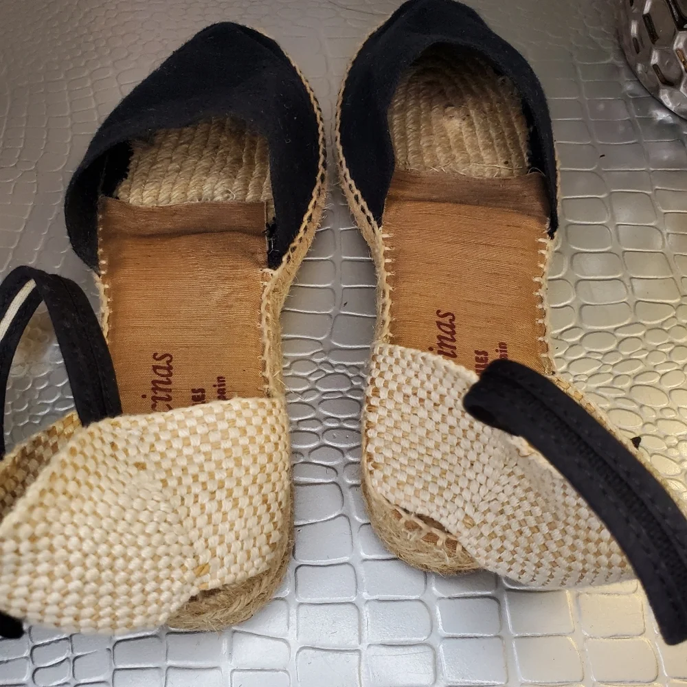 Ramoncinas NWOT  Women's Tie Up Leg Closed Toe Black Espadrille Made In Spain